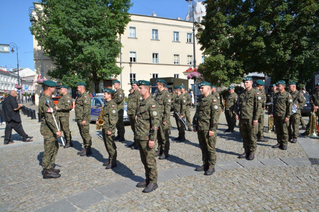 Przedstawiciele gminy Radzyń P. w Lublinie 15 VIII