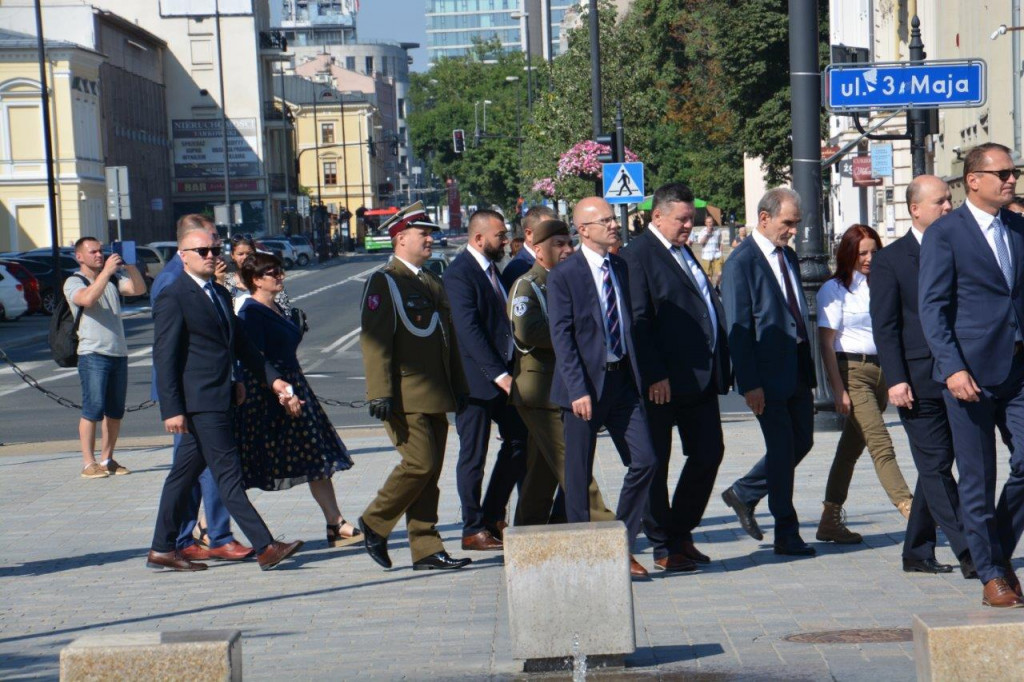 Przedstawiciele gminy Radzyń P. w Lublinie 15 VIII