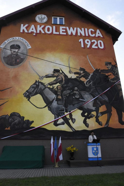 Odsłonięcie murali w Kąkolewnicy i uroczystości