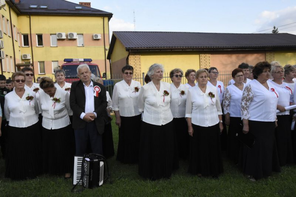 Odsłonięcie murali w Kąkolewnicy i uroczystości