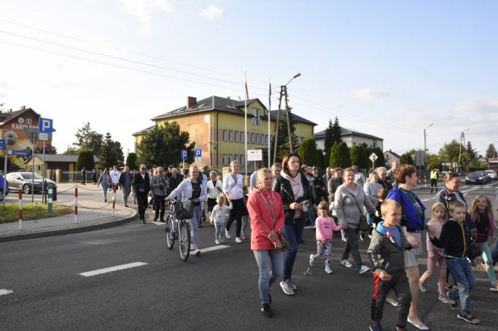 Odsłonięcie murali w Kąkolewnicy i uroczystości