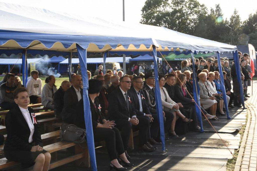 Odsłonięcie murali w Kąkolewnicy i uroczystości