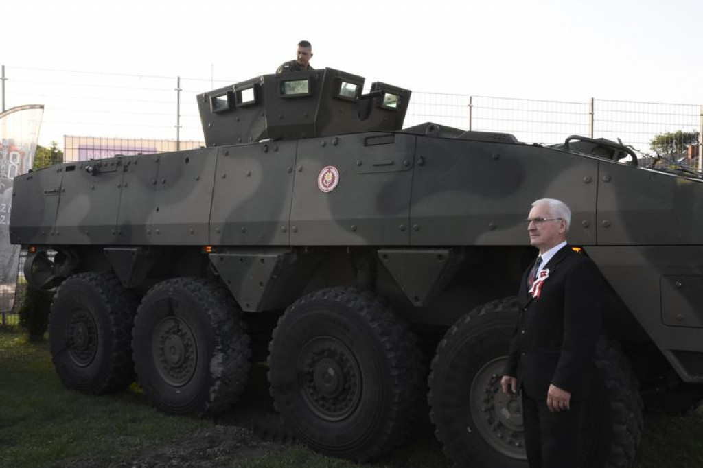 Odsłonięcie murali w Kąkolewnicy i uroczystości