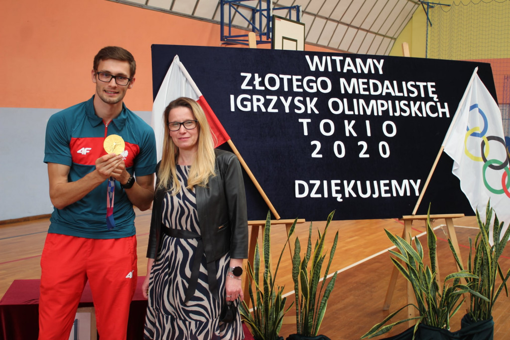 Oficjalne powitanie medalisty w Komarówce P.