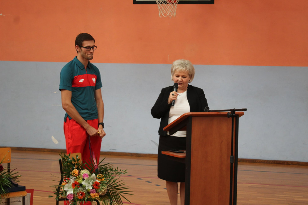 Oficjalne powitanie medalisty w Komarówce P.