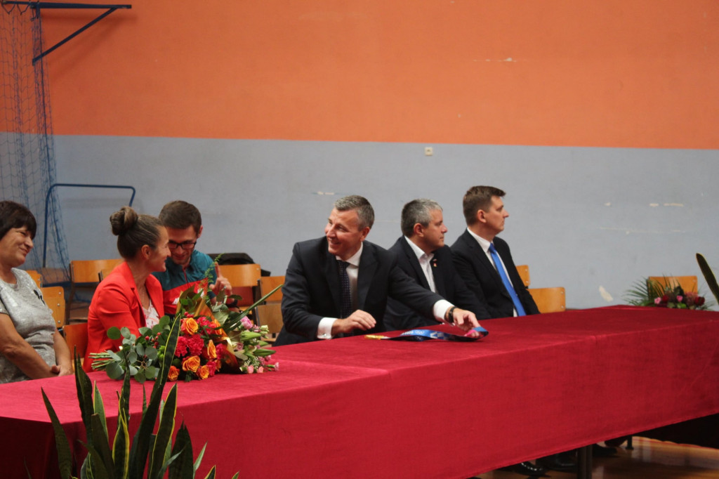Oficjalne powitanie medalisty w Komarówce P.