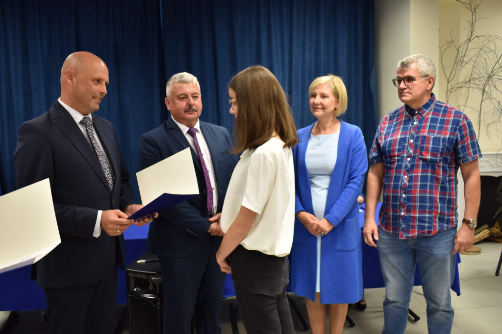 Stypendia dla uczniów w gminie Wohyń