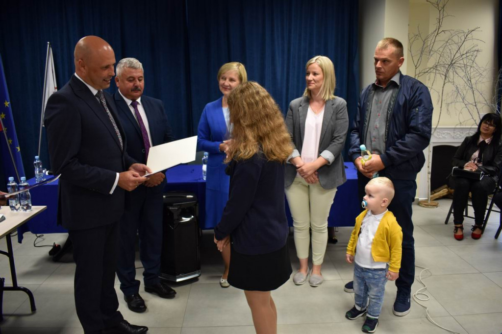 Stypendia dla uczniów w gminie Wohyń