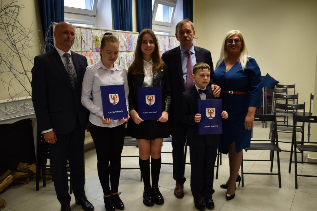 Stypendia dla uczniów w gminie Wohyń