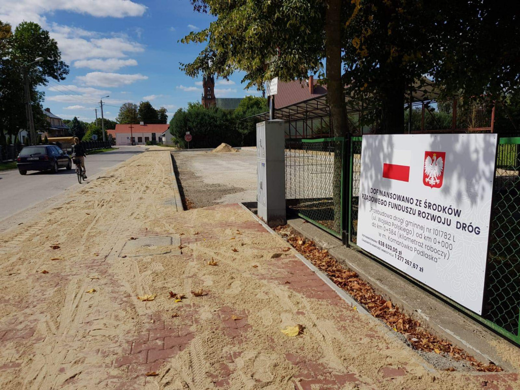 Przebudowa ul. Wojska Polskiego w Komarówce P.