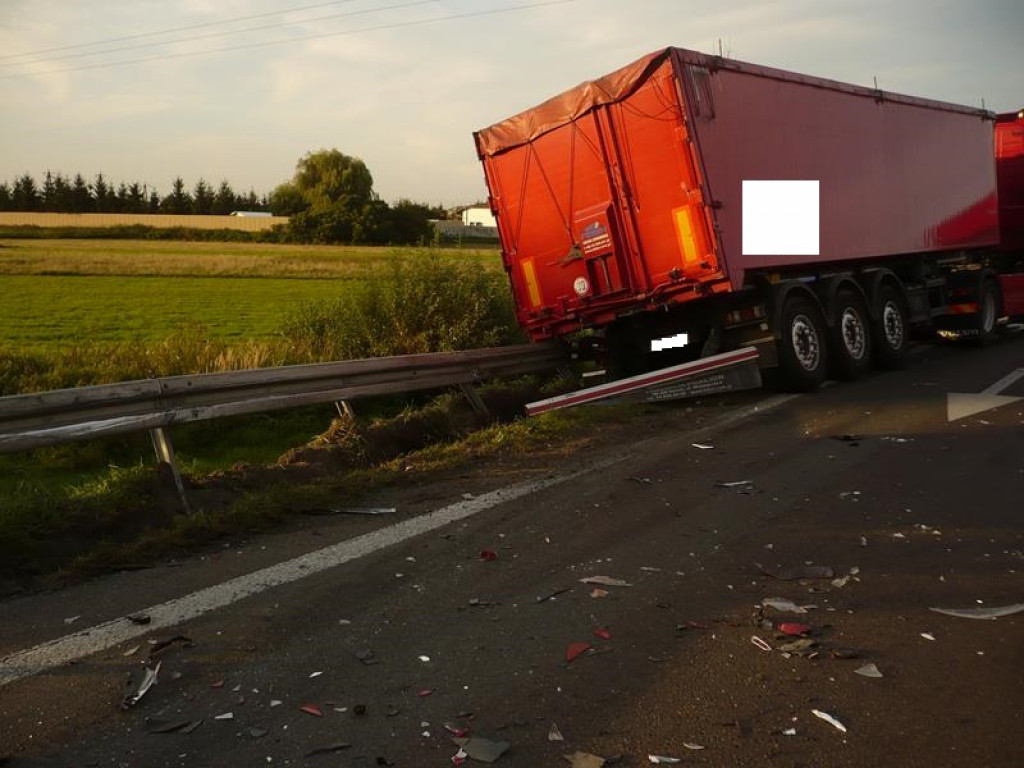 Wypadek w Radzyniu na skrzyżowaniu dróg krajowych