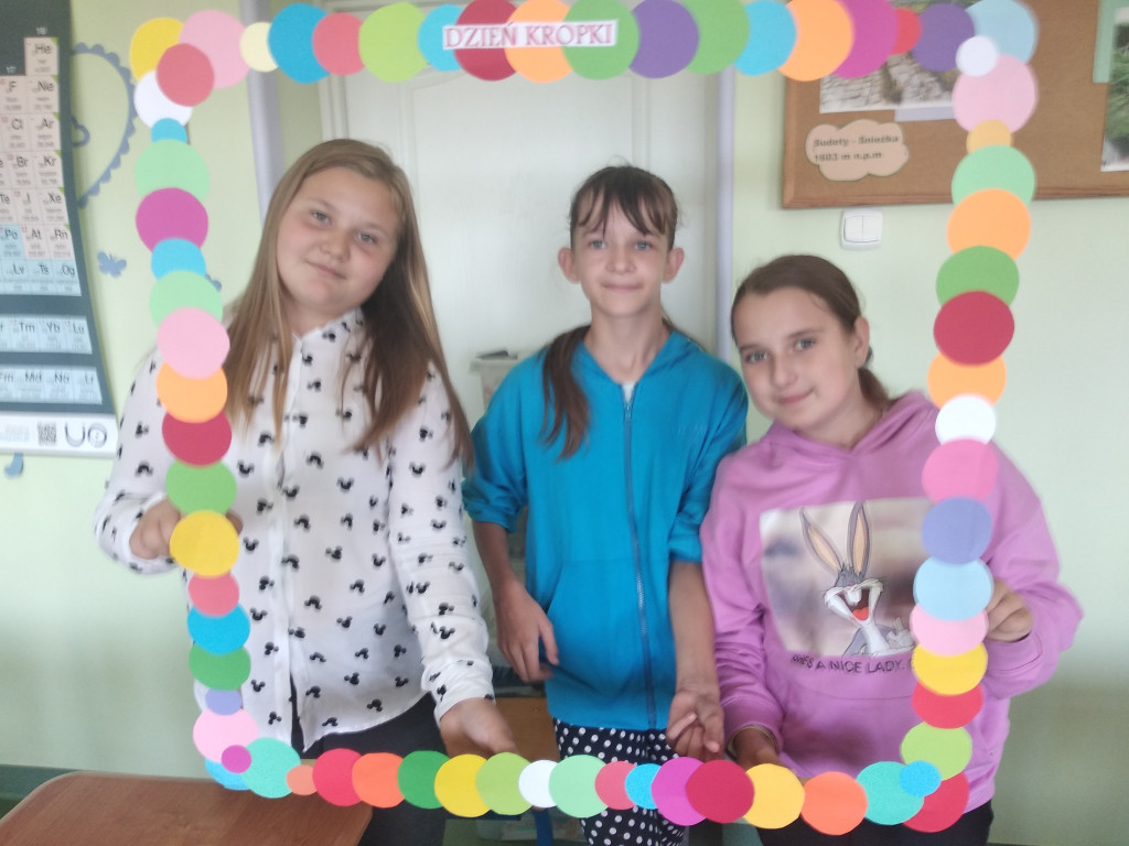 Dzień Kropki w SP w Sobolach