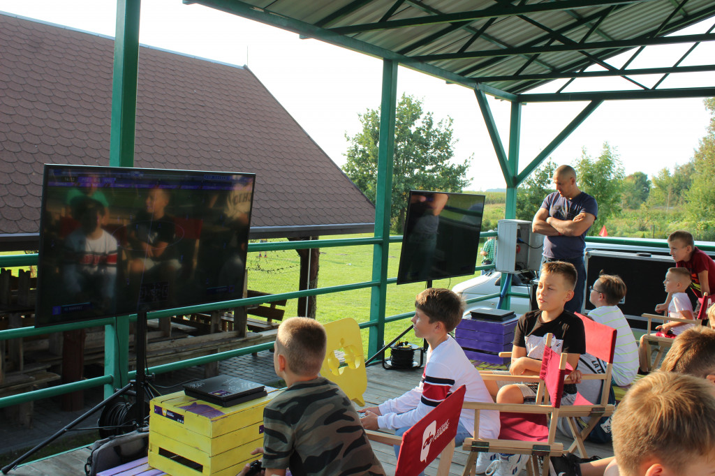 Turniej FIFA 2021 w Komarówce Podlaskiej