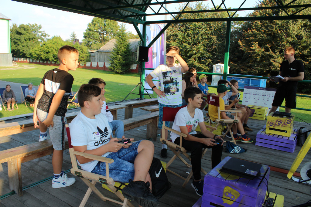 Turniej FIFA 2021 w Komarówce Podlaskiej