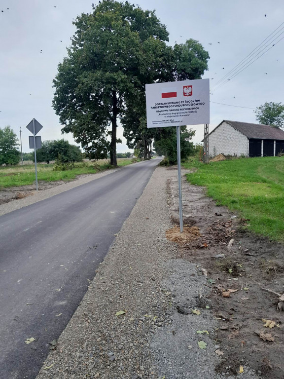 Przebudowy dróg w Zbulitowie Małym i Kuraszewie