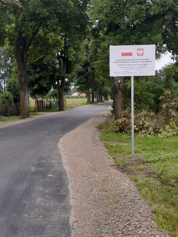 Przebudowy dróg w Zbulitowie Małym i Kuraszewie