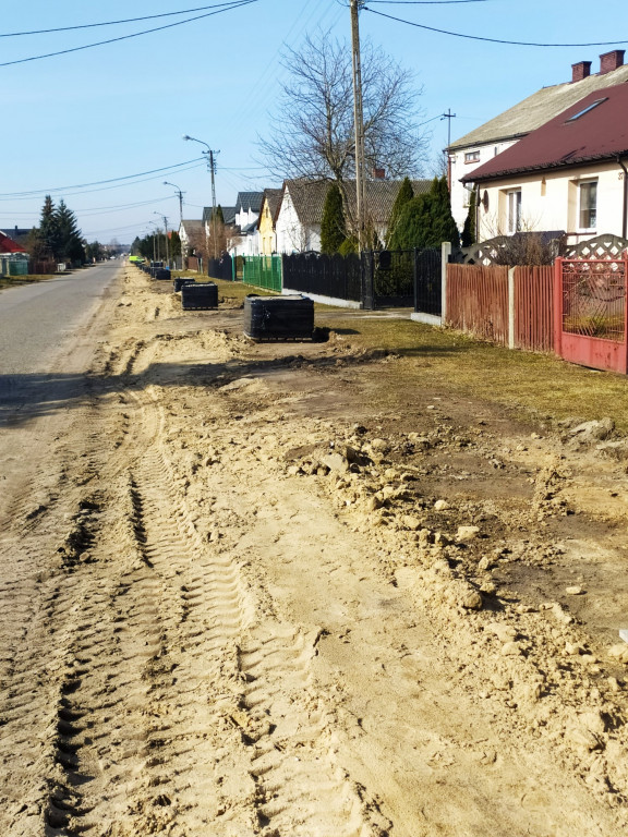 Przebudowa drogi w Brzozowicy Dużej