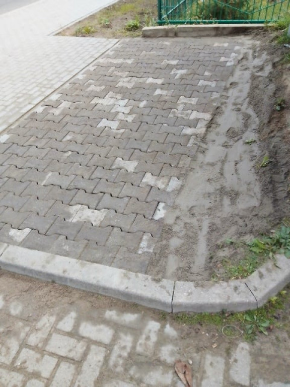 Przebudowa drogi w Brzozowicy Dużej