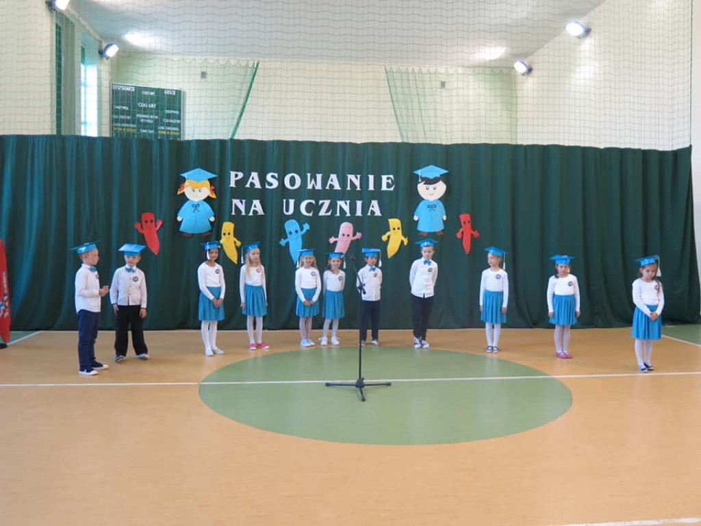 Pasowanie na ucznia SP w Domaszewnicy