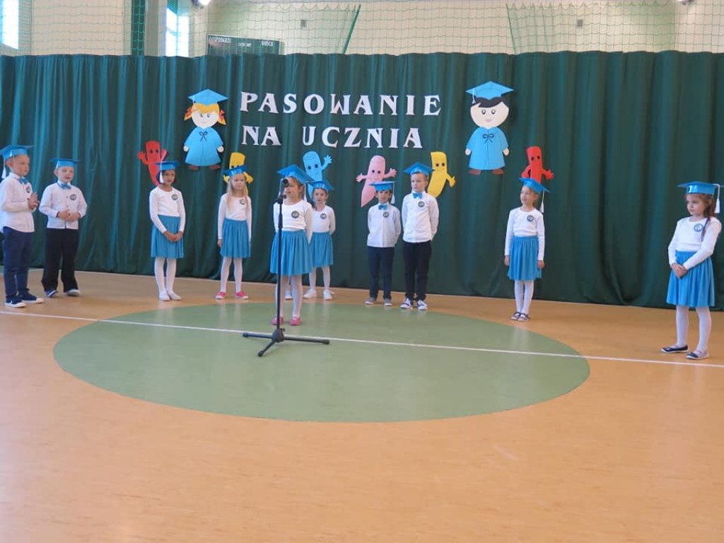 Pasowanie na ucznia SP w Domaszewnicy