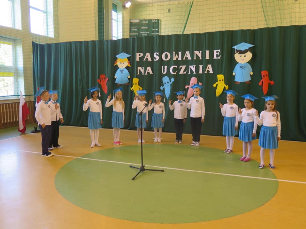 Pasowanie na ucznia SP w Domaszewnicy