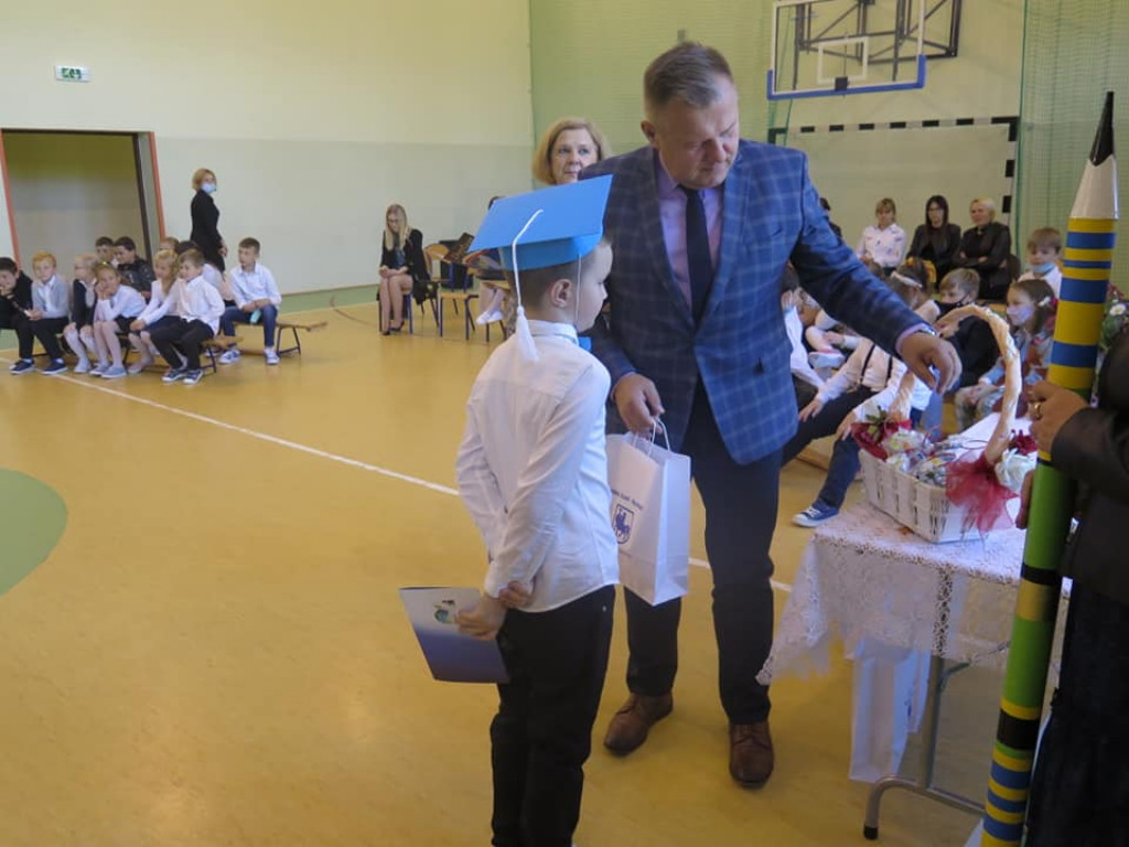 Pasowanie na ucznia SP w Domaszewnicy