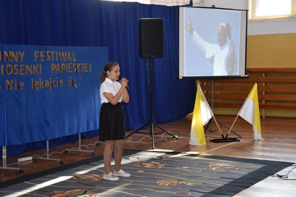 I Gminny Festiwal Piosenki Papieskiej w Białce