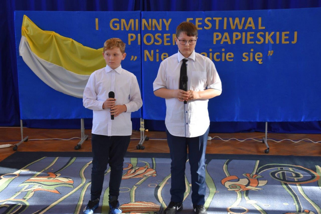 I Gminny Festiwal Piosenki Papieskiej w Białce