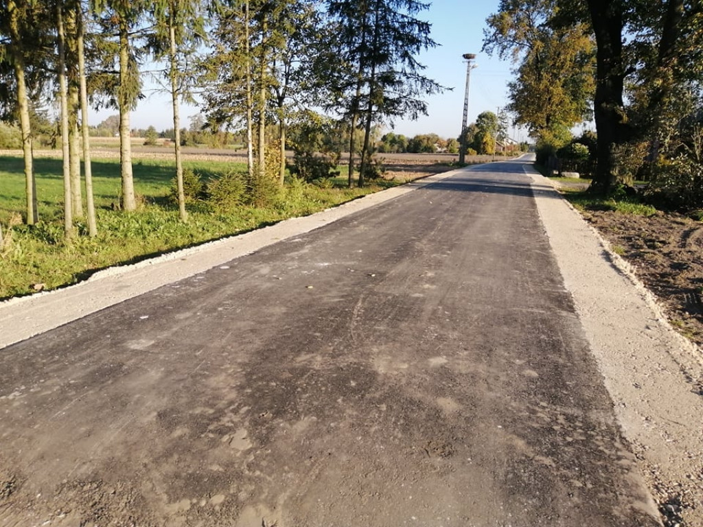 Zakończenie przebudowy drogi w Zbulitowie Małym