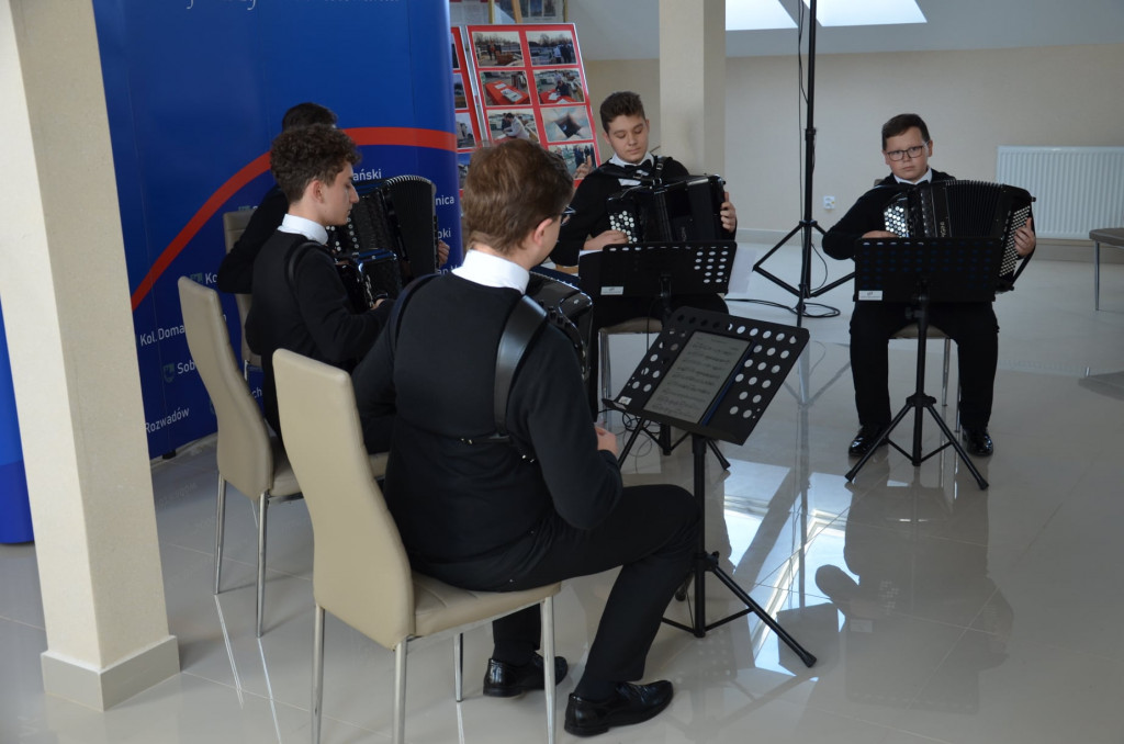 Otwarcie centrum społeczno-kulturalnego w Sobolach