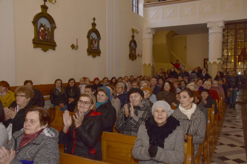 Koncert pieśni maryjnych w Kąkolewnicy