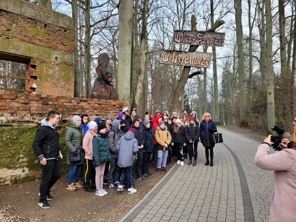 Wycieczka szkolna z SP w Sobolach na Mazury