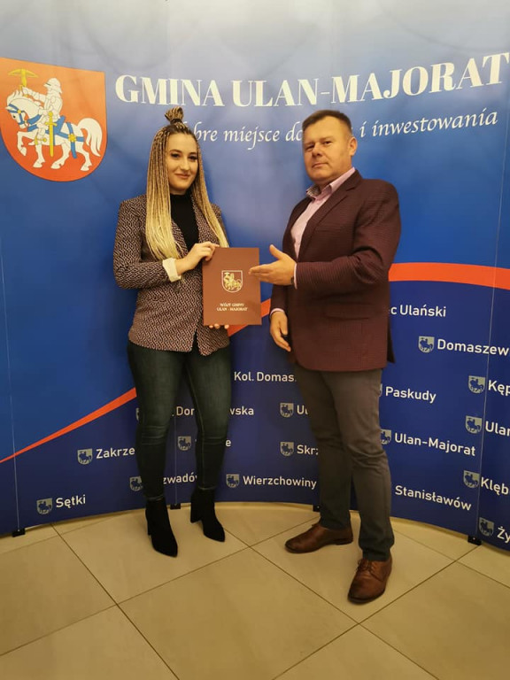 Wręczenie stypendium Oliwii Wierzchowskiej