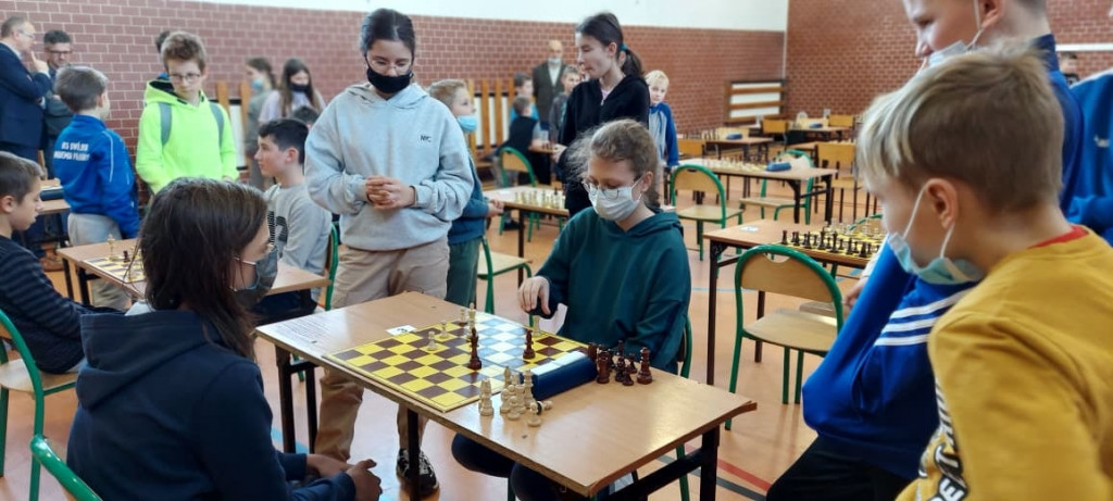 Szachiści z SP2 zwycięscy na wojewódzkim turnieju