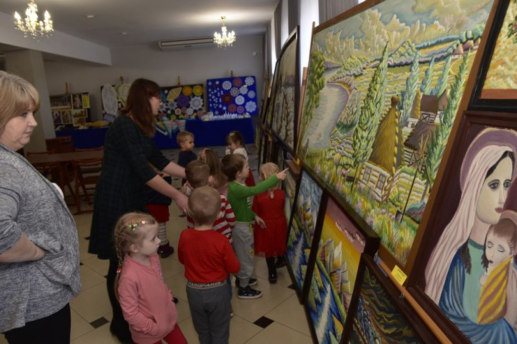 Wystawa prac rękodzieła w Kąkolewnicy