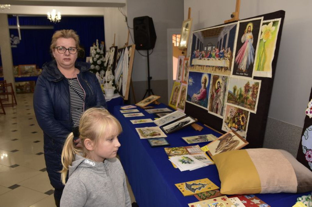 Wystawa prac rękodzieła w Kąkolewnicy