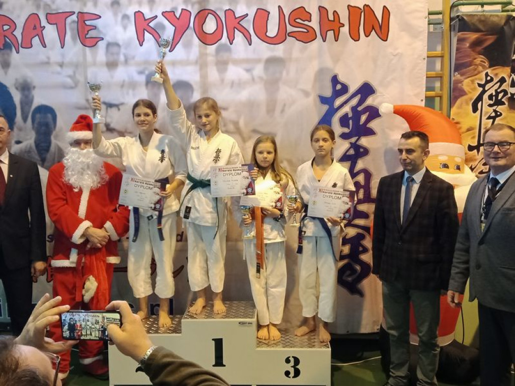 Karatecy z gm. Kąkolewnica na turnieju w Łabuńkach