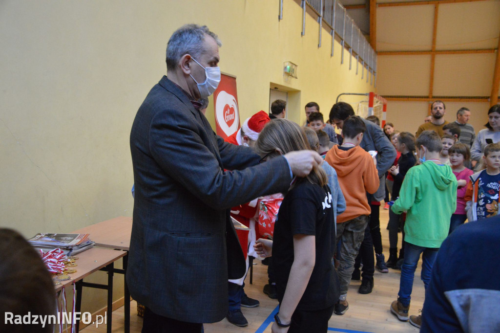 Mikołajkowy Turniej Szachowy dla dzieci w Radzyniu