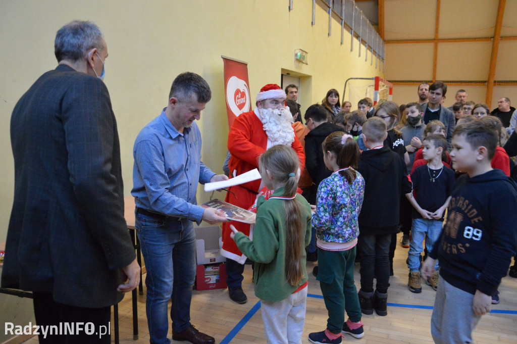 Mikołajkowy Turniej Szachowy dla dzieci w Radzyniu