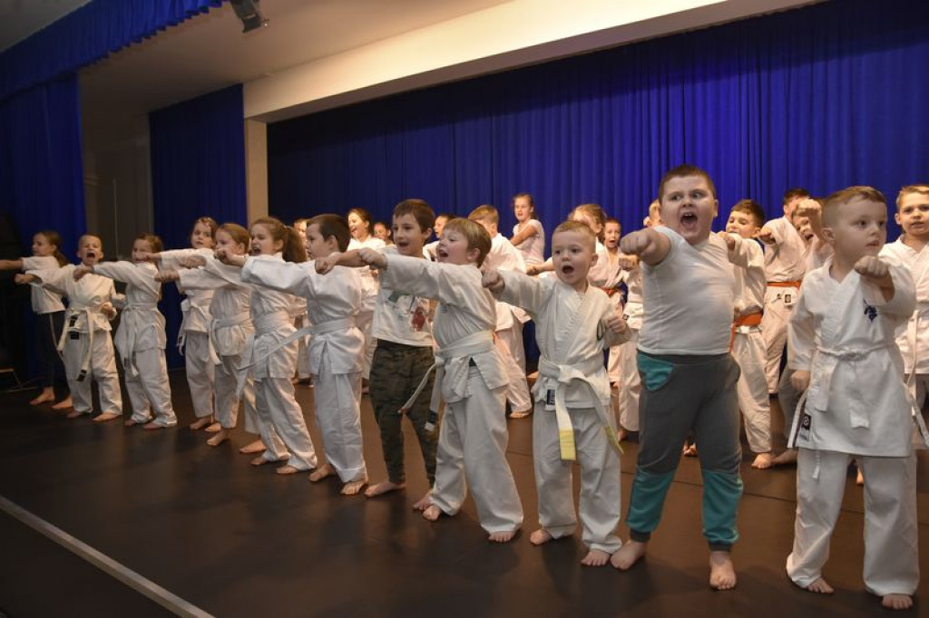 Egzamin z karate w Kąkolewnicy