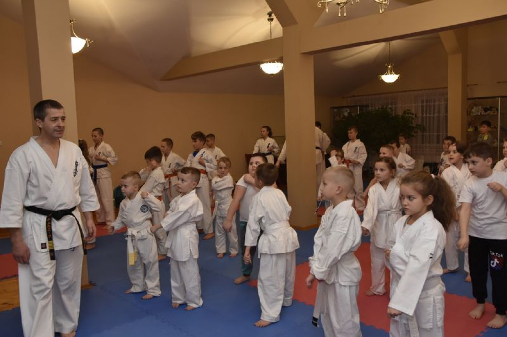 Egzamin z karate w Kąkolewnicy