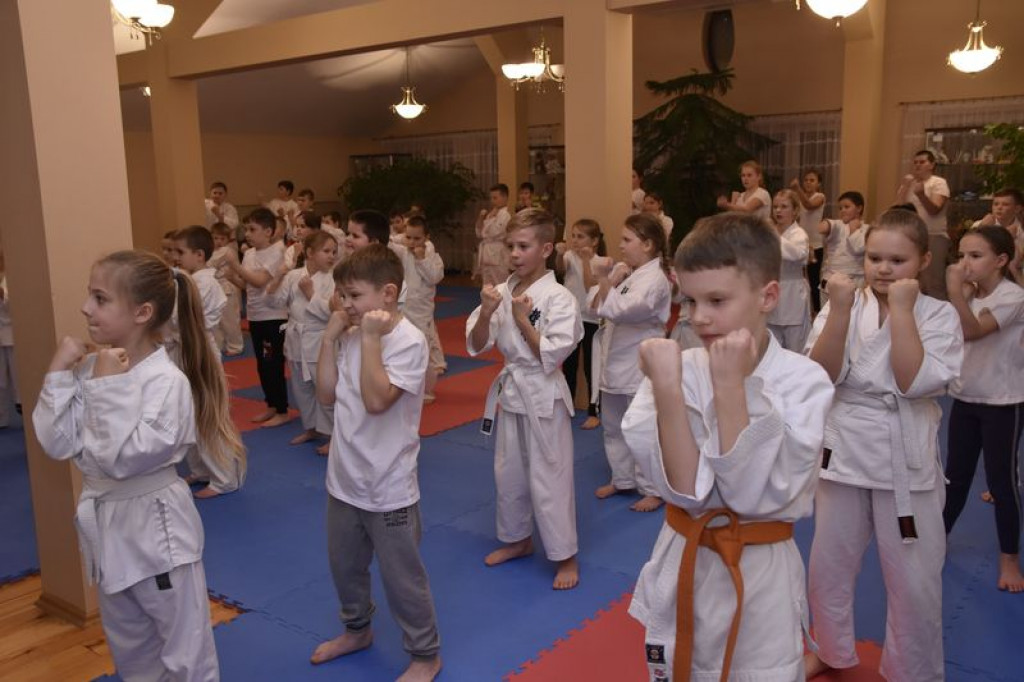 Egzamin z karate w Kąkolewnicy