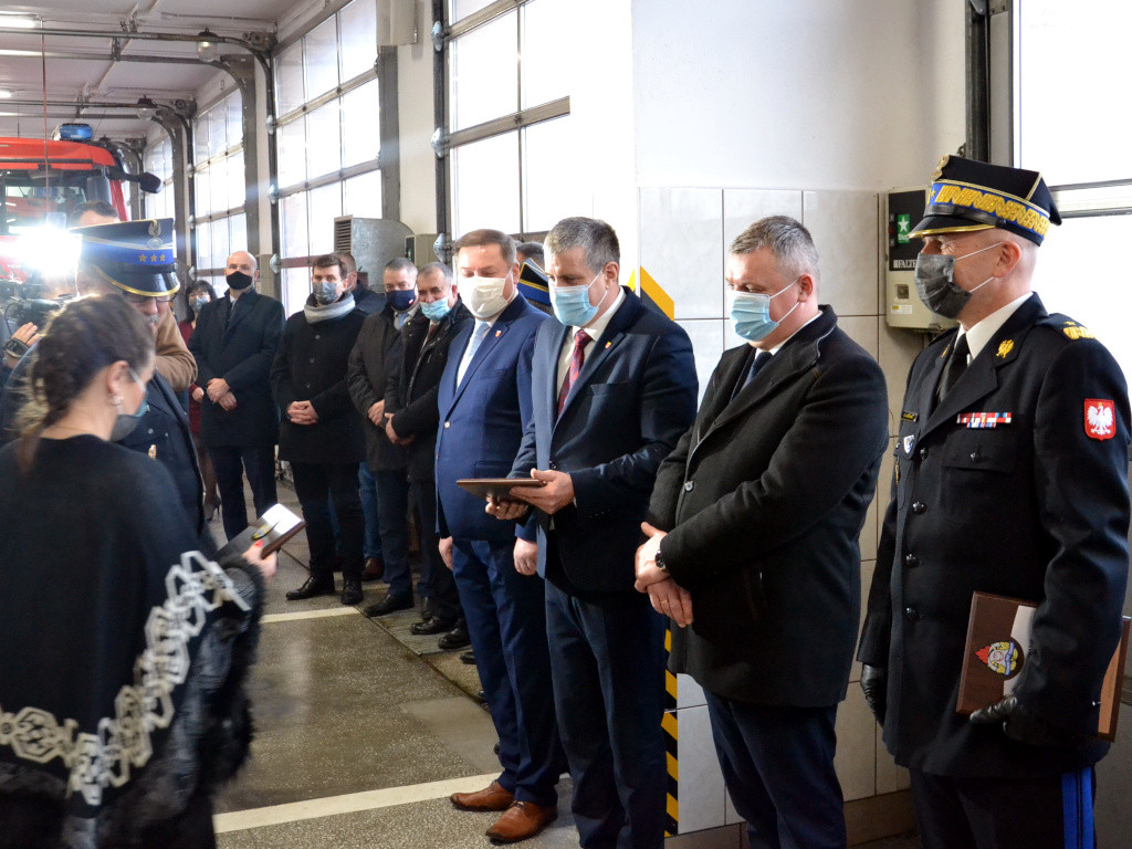 Nowe samochody dla straży pożarnej