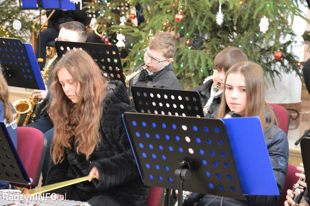 Koncert Młodzieżowej Orkiestry Dętej