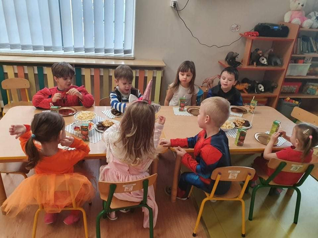 Bal karnawałowy w 
