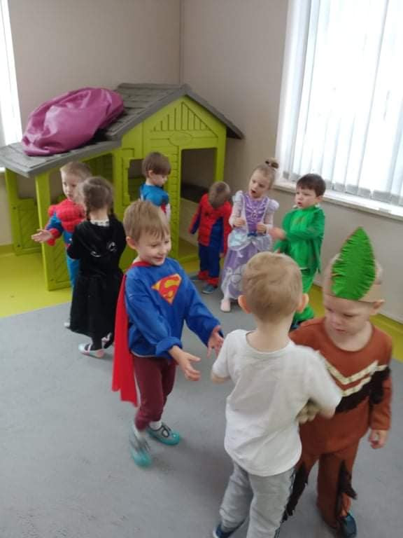 Bal karnawałowy w 