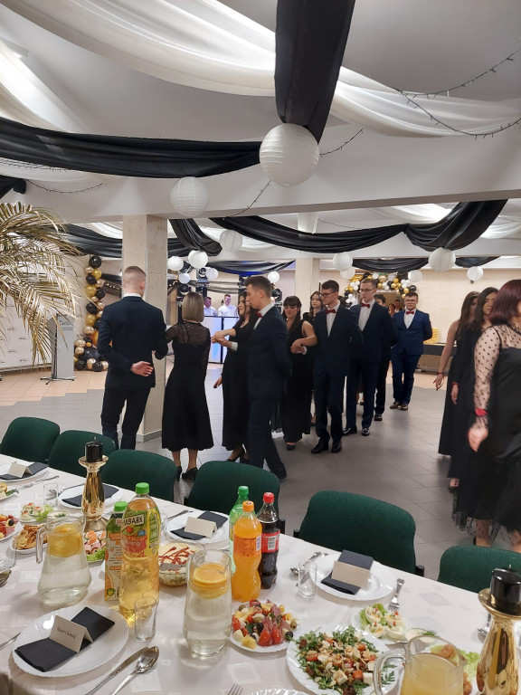 Studniówka w LO w Komarówce Podlaskiej