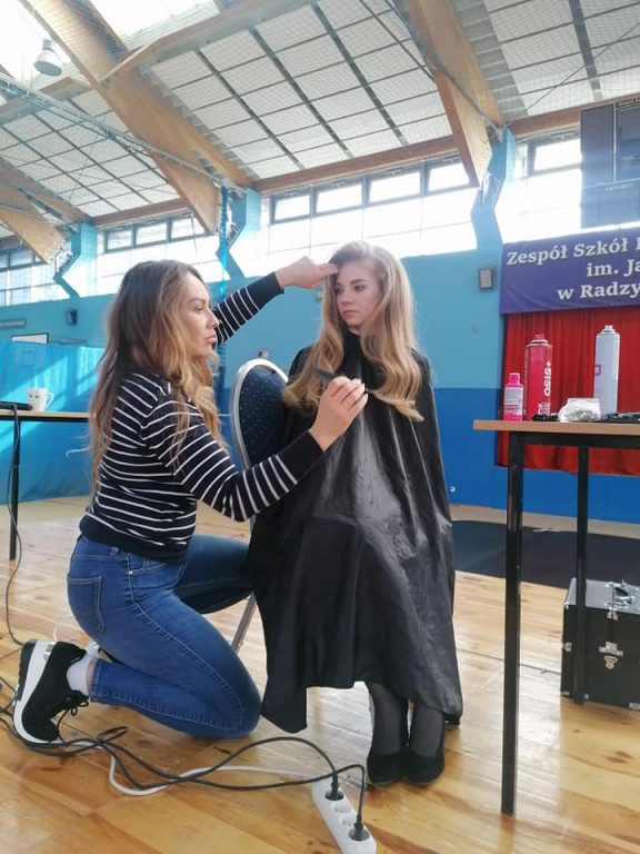 Pokaz fryzjerstwa w ZSP