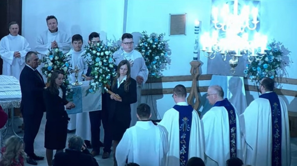 Uroczystość wprowadzenia relikwii do kościoła MBNP