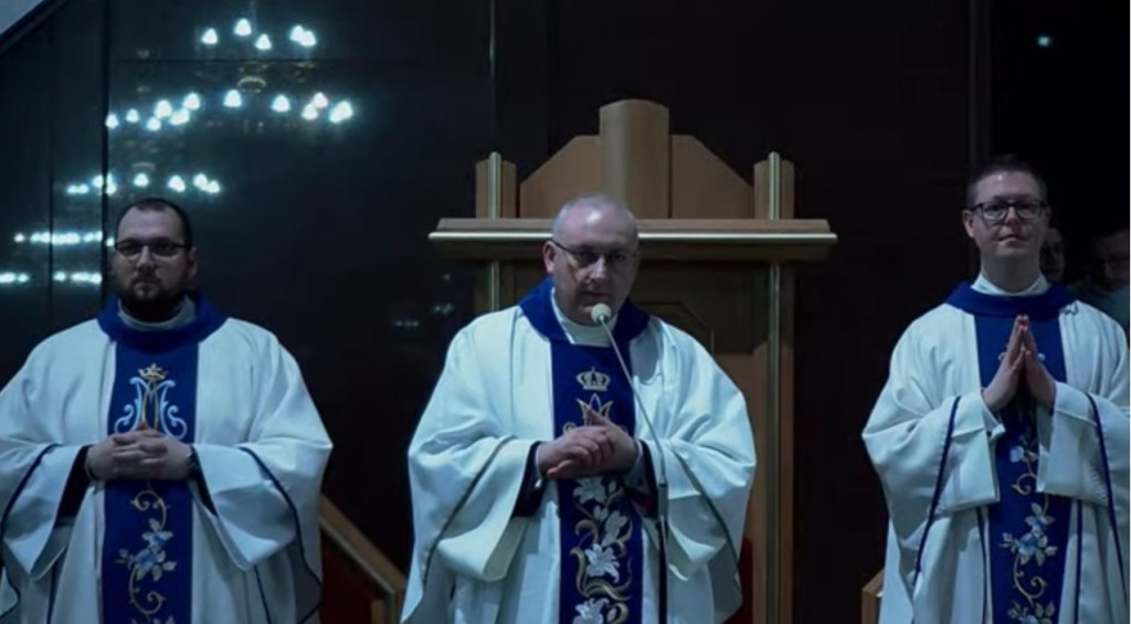 Uroczystość wprowadzenia relikwii do kościoła MBNP